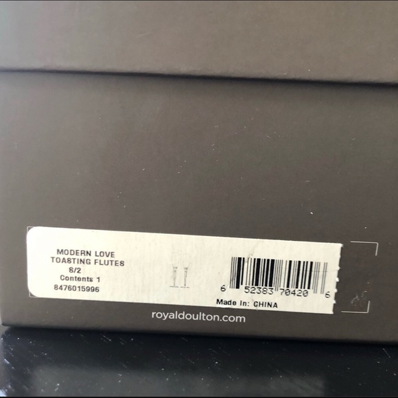 Monique Lhuillier by Royal Doulton - Picture 10 of 10